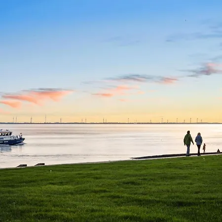 شقة Strand-apartment, Strandkorb, Meeresrauschen, Parkplatz فيلهلمسهافن